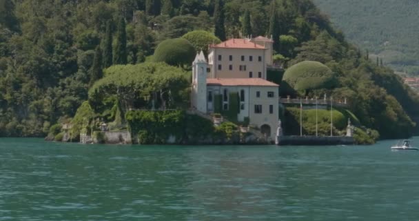 Como-järvi Villa Balbianello
 - Materiaali, video