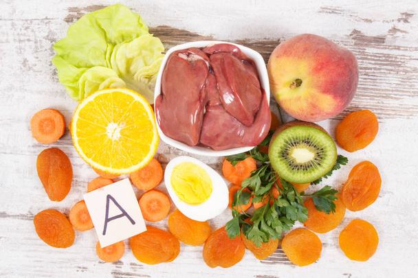 Alimentación nutritiva que contiene vitamina A, nutrición saludable como fuente de minerales
 - Foto, Imagen
