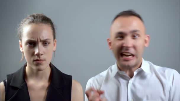 Videó a grimaszok férfi és nő - Felvétel, videó