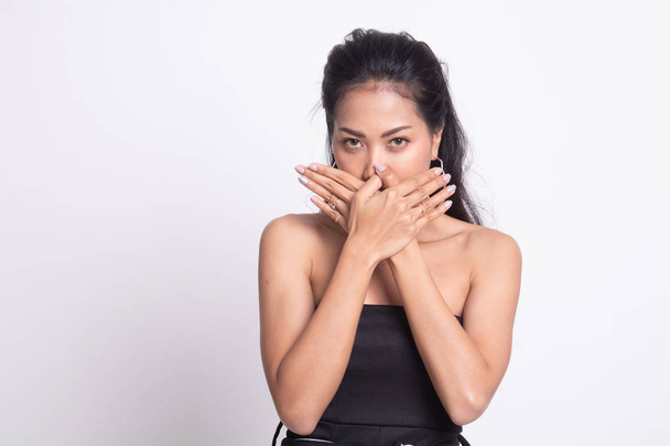 Beautiful young Asian woman close her mouth. - Foto, Bild
