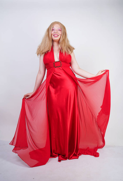 Fashion Asian Blonde Model in Red Beauty Long Dress - Фото, изображение
