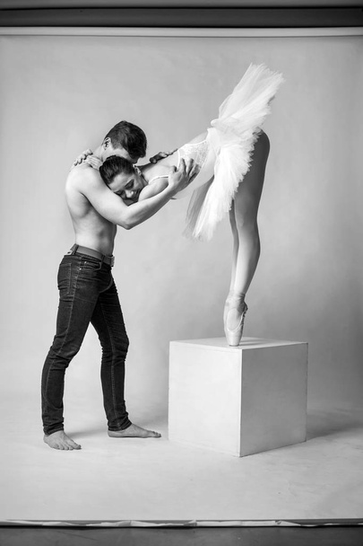 Пара балету в любовні стосунки в любові
. - Фото, зображення