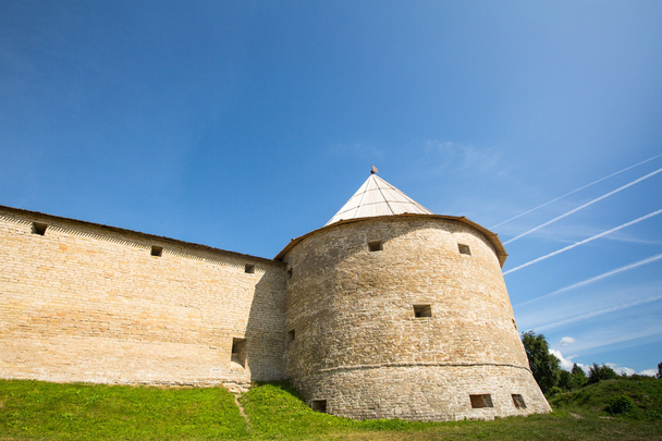 Fortaleza antiga em Staraya Ladoga, Rússia
 - Foto, Imagem