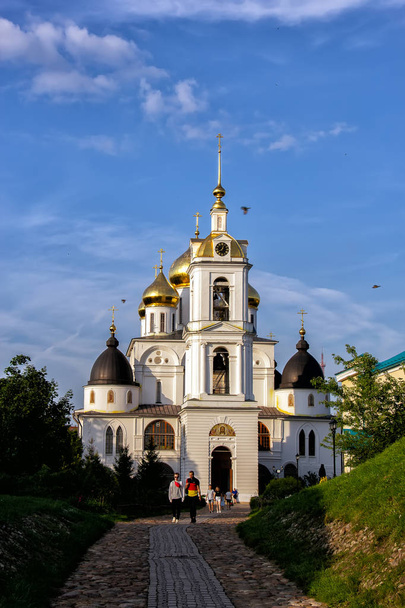 Dmitrov, Russia - JULY 27, 2019: Assumption Cathedral in Dmitrov - Zdjęcie, obraz