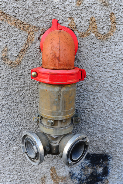 στόμιο υδροληψίας πυρκαγιάς - Φωτογραφία, εικόνα