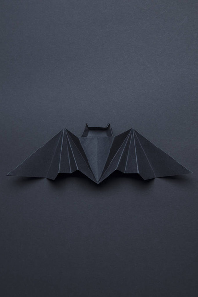Halloween spooky dracula bats background made from origami - 写真・画像