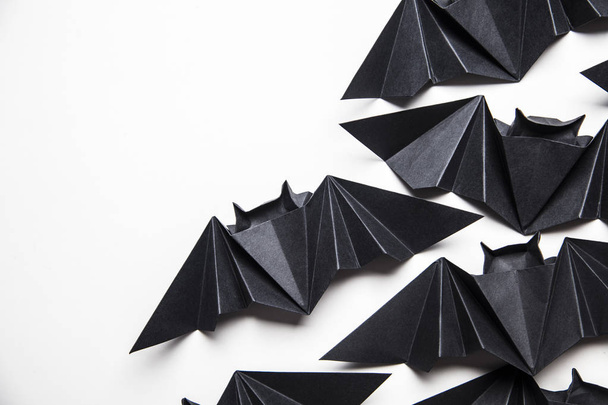 Halloween origami paper dracula bats on a white background - Foto, Bild