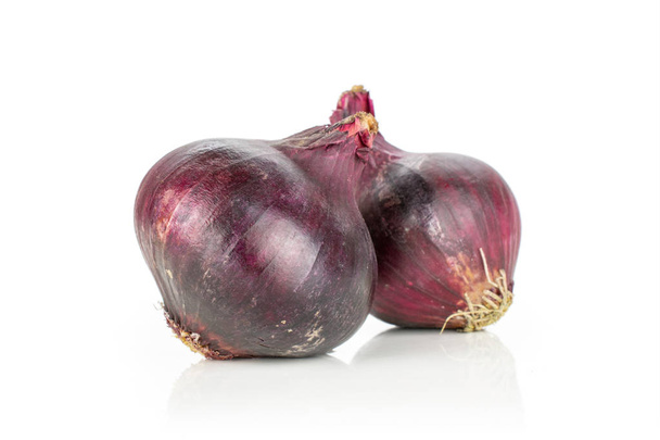 Stale red onion isolated on white - Foto, afbeelding