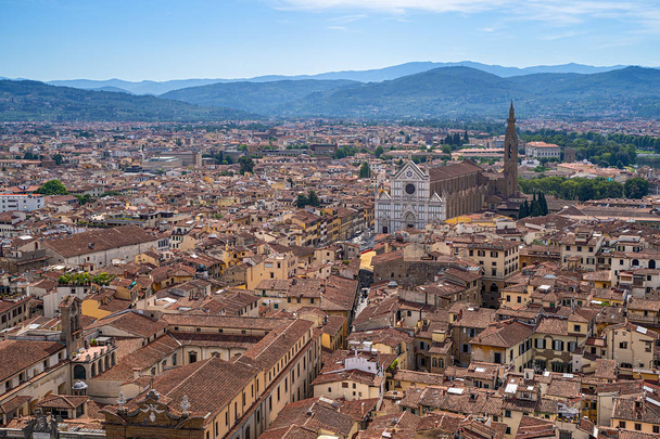 Florence city Italy. Aerial cityscape view in the day - Foto, imagen