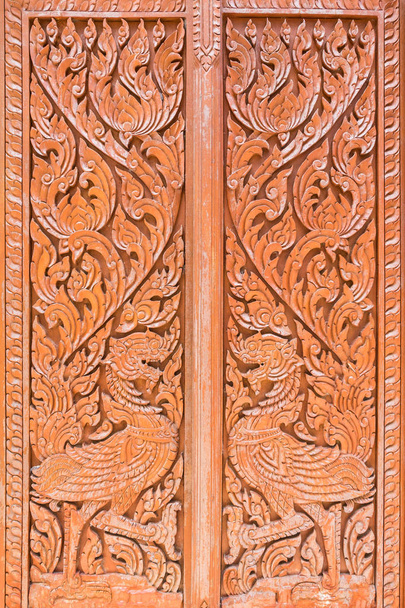 Bird carved wooden door. - Photo, Image
