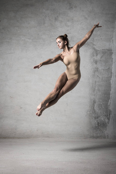 ballet dancer in the work, the dancer with a cloth, a girl with a beautiful body, elegantly girl, graceful woman, athletic body, time show, the girl in flight, girl, flying, jumping, jumpsuit, air, light, love, dancer, posing, - Photo, Image