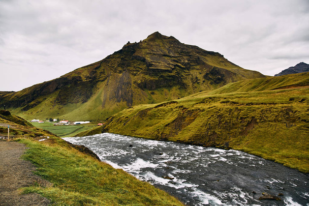 アイスランド南部のスコガ川 - 写真・画像
