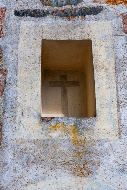 Cross outside Havero church in the Roslagen - Photo, Image