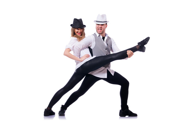 Пара танцоров, танцующих современные танцы
 - Фото, изображение