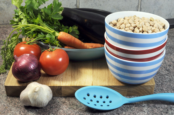 Вегетаріанська кухня та приготування їжі для здорового харчування концепції
 - Фото, зображення