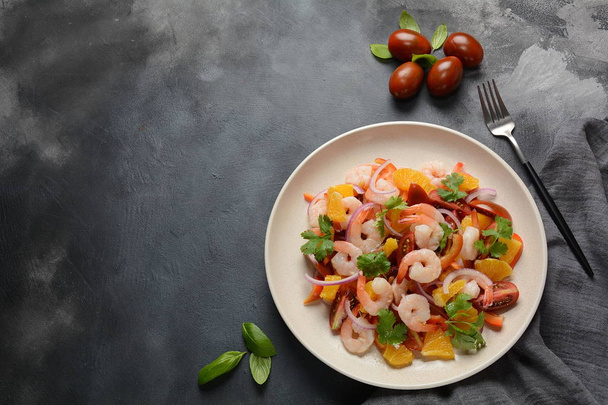Refreshing dish of fish in citrus juice. Peruvian shrimp, prawn Ceviche marinated in oranges and lime. Diet and healthy food concept. Seafood salad - Foto, imagen