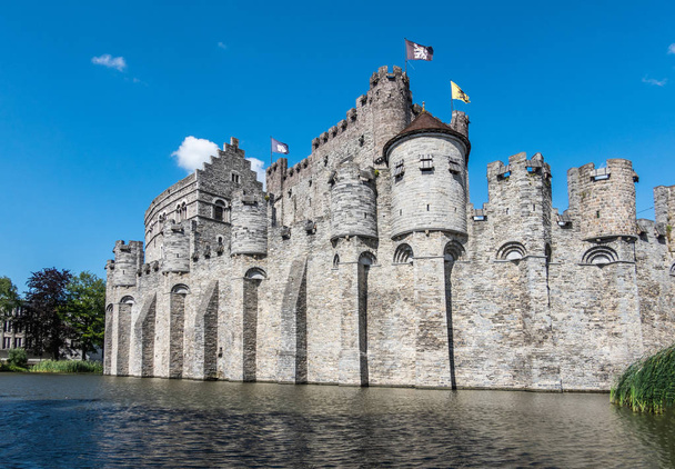 Zamek Gent za moad, Flandria, Belgia. - Zdjęcie, obraz