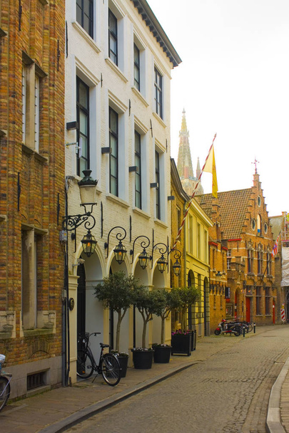 Βέλγιο, Μπριζ-3 Μαΐου, 2019: μεσαιωνικά δρομάκια της παλιάς Μπριζ - Φωτογραφία, εικόνα