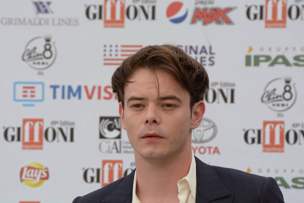 Giffoni Valle Piana, Sa, Italy - July 21, 2019 : Charlie Heaton at Giffoni Film Festival 2019 - on July 21, 2019 in Giffoni Valle Piana, Italy. - Fotoğraf, Görsel