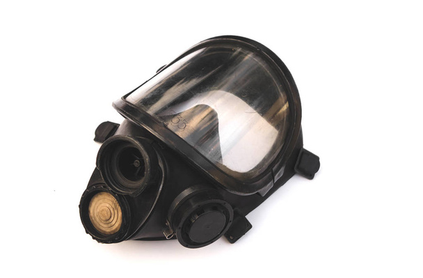 Máscara de oxigénio, máscara de gás, máscara de bombeiros de bombeiros na Tailândia. isolado em fundo branco
. - Foto, Imagem
