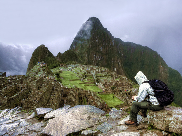 Machu Picchu felhős - Fotó, kép