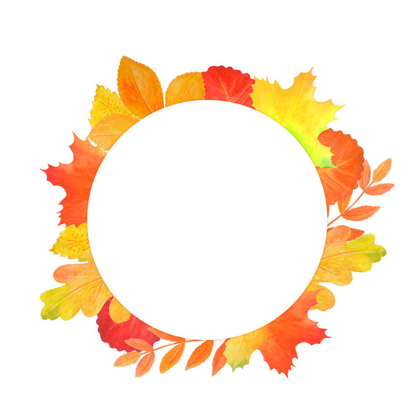 Marco para el diseño con hojas de otoño en forma de círculo
 - Foto, Imagen