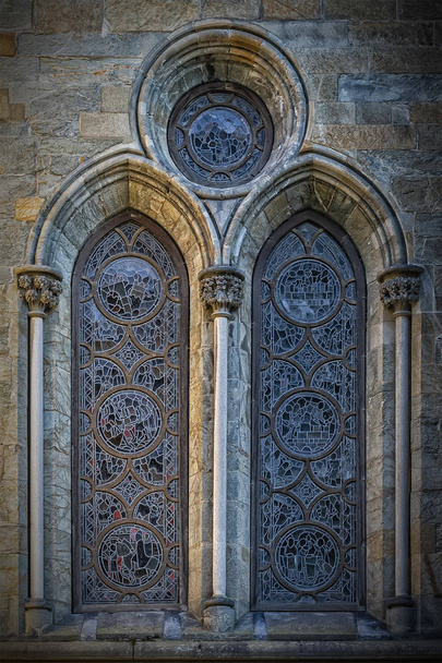 Trondheim Nidaros katedra gotyckie okna - Zdjęcie, obraz