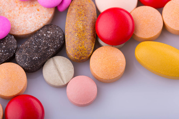 Tabletas pastillas cápsula
 - Foto, imagen