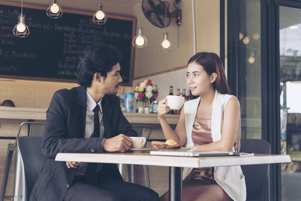 Beautiful business woman fall in love  talking with boyfriend. Best friends - Photo, image