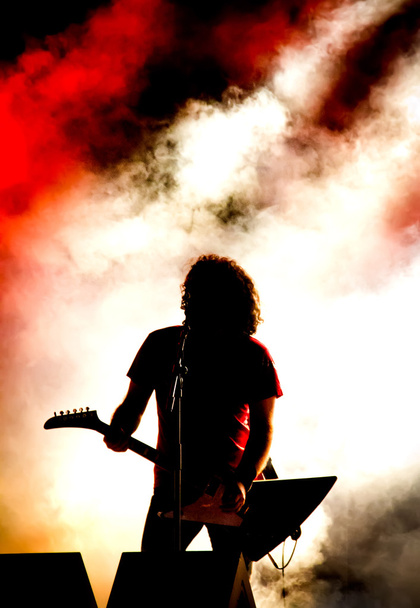 concierto de rock
 - Foto, Imagen