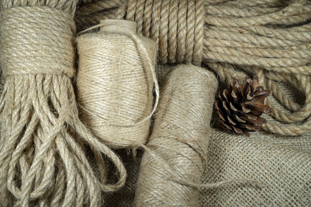 Jute twine, sackcloth fabric in close-up - Фото, изображение
