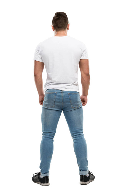 Man back hátulnézet teljes test izolált fehér háttér - Fotó, kép