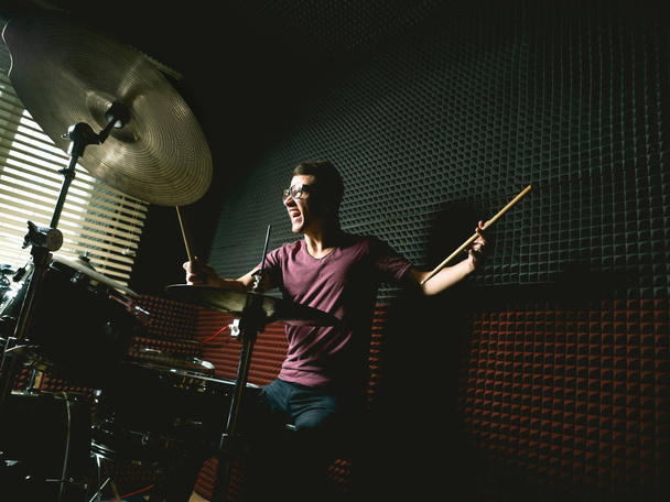 Drummer in recording studio - Foto, Imagem