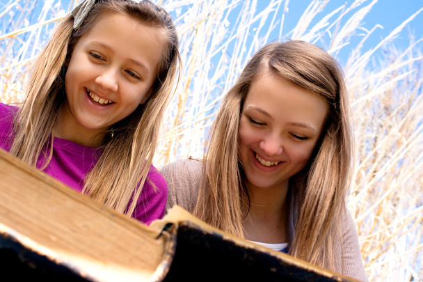 Sisters Reading Together - Photo, Image
