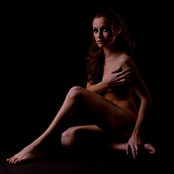 Portrait of beautiful naked girl - Photo, Image