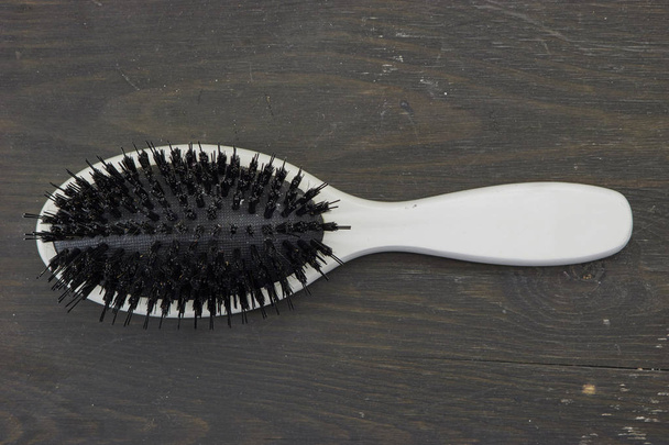 Cepillo para el cabello
 - Foto, Imagen