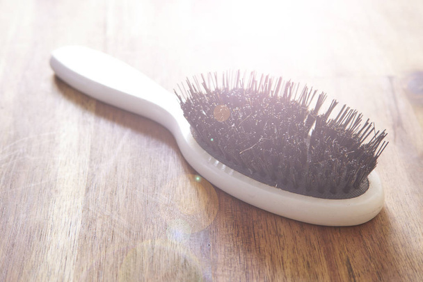 Cepillo para el cabello
 - Foto, imagen
