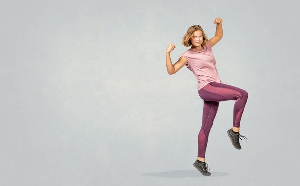 el ejercicio de fitness
 - Foto, imagen