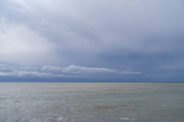 Földközi-tenger felhős - Fotó, kép