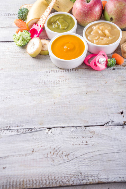 Colorful baby food puree - Valokuva, kuva