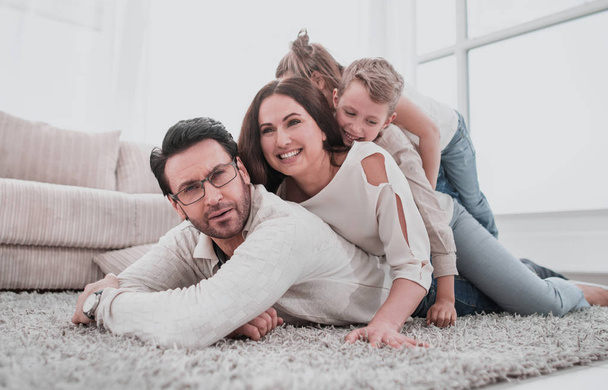 Happy family at home spending time togethe - Fotografie, Obrázek