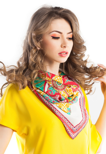 beautiful woman wearing an colorful scarve - Φωτογραφία, εικόνα