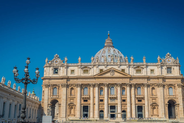 A a Vatikán a Szent Péter-bazilika - Fotó, kép