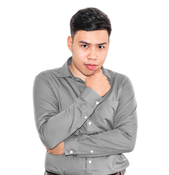 Тайська людина носіння сірої сорочки. - Фото, зображення