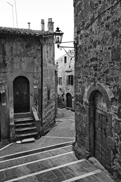 Italy, Tuscany, Pitigliano town, old stone houses - Photo, Image