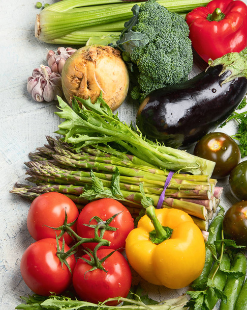 Assortiment de légumes frais - Photo, image