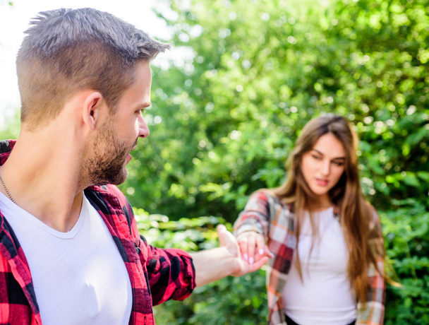 trust me. man in selective focus with girl in park. couple in love. family weekend. romantic date. happy valentines day. summer camping in forest. couple first meet outdoor. Relations - Fotoğraf, Görsel