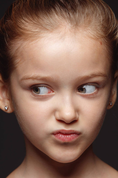 Close up portrait of a little emotional girl - Foto, Imagen