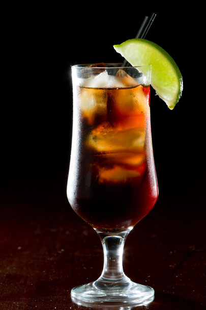 rum and cola - Valokuva, kuva