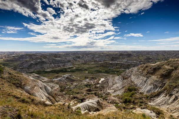 The Badlands of Albert in Canada - Photo, Image